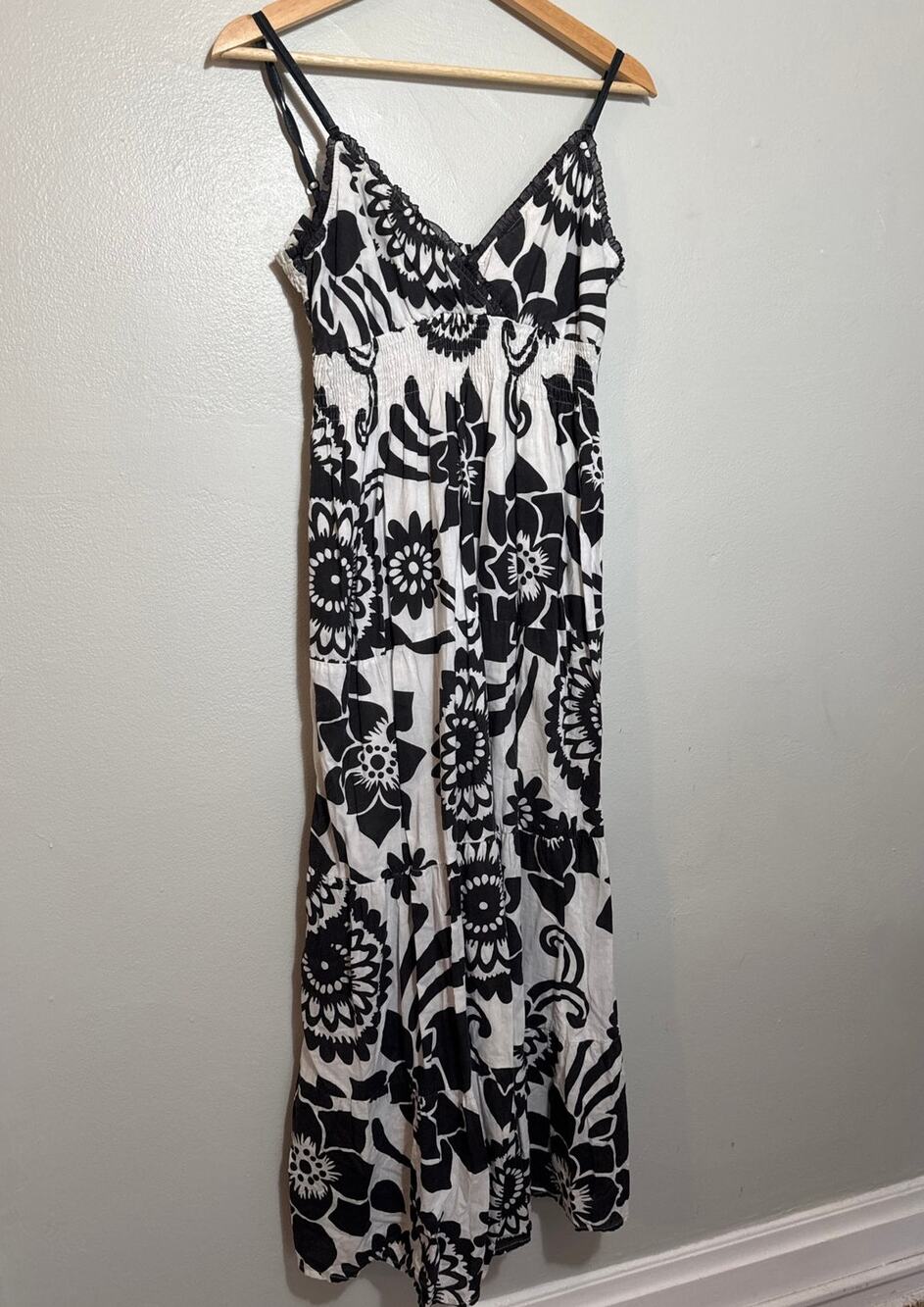 Women's Size L Speed Control Vintage Y2k Black & White Floral Maxi Dress Ruffle
